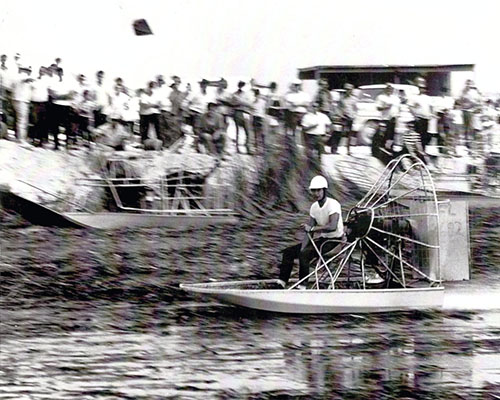 airboat-races-benefit-driver